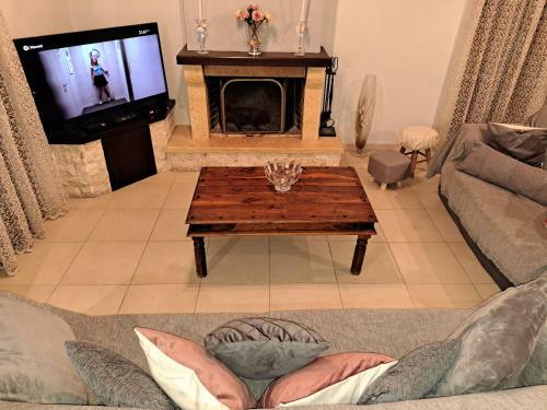 Corfu Maisonette House