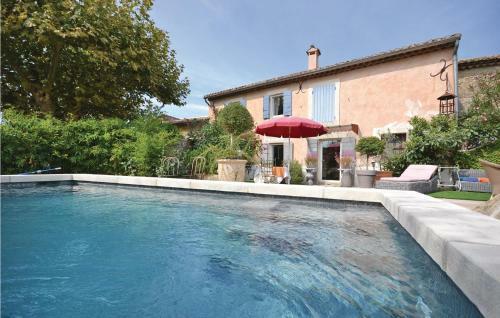 Holiday Home Cheval Blanc Chemin Du Milieu