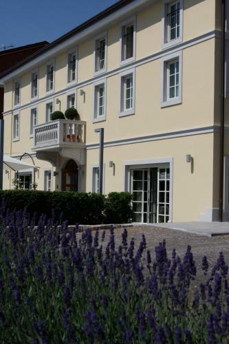 Hotel Eden