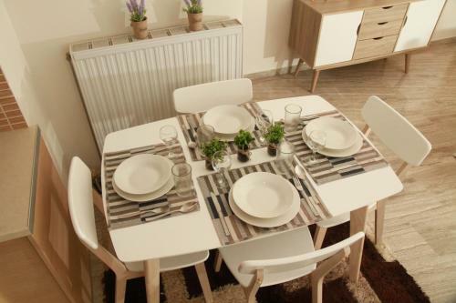 Petra Thea Apartments 4