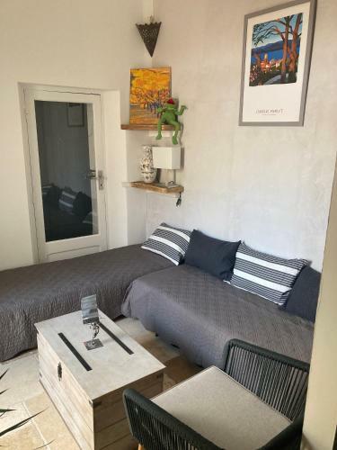 Hostal Mas Paradiso