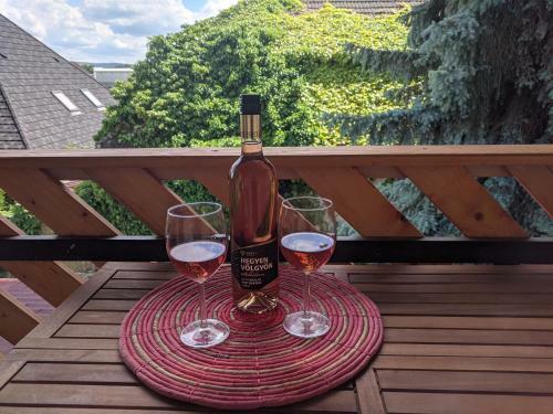 Apartamento Villa Emily In Balatonbogl�r