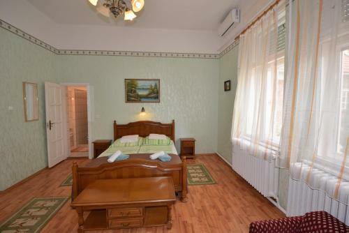 Ilonka Villa