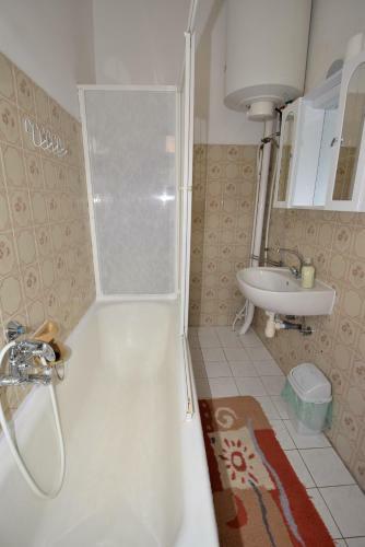 Ilonka Villa