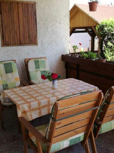 Apartamento S�ra Vend�gh�z