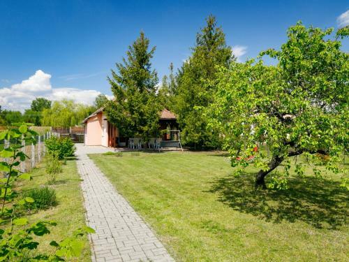 Holiday Home Pear Trees