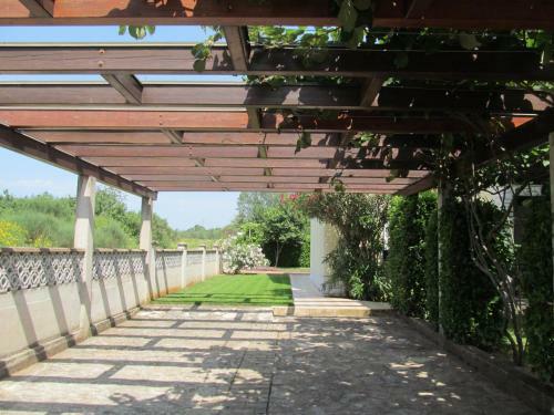 Apartments Zvezdica*** With Garden
