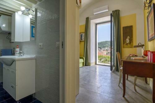 Hostal Suites Luisa Sanfelice