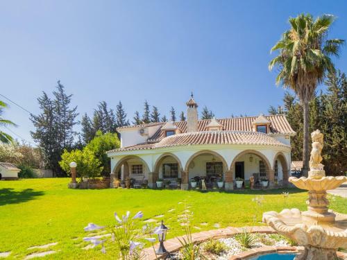 Cubo's Villa Garden