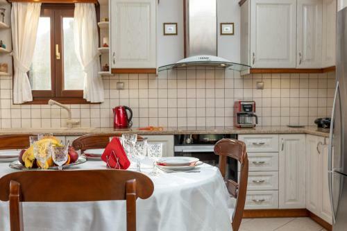 Blue Horizon Villa Spectacular Views And Comfort
