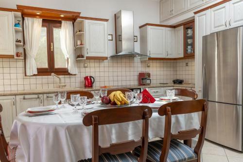 Blue Horizon Villa Spectacular Views And Comfort