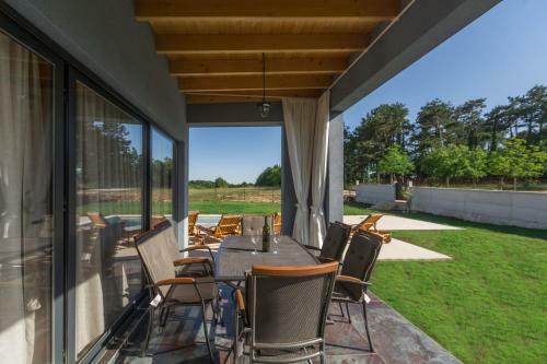 Villa Cosy Holiday House With Pool Hera In Central Istria