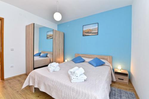 Apartment Tudari 2175