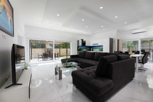 Villa Veroniq