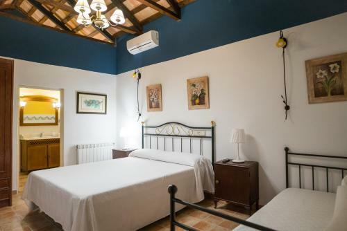 Bed & Breakfast La Aldaba, Antigua Casa De Labor