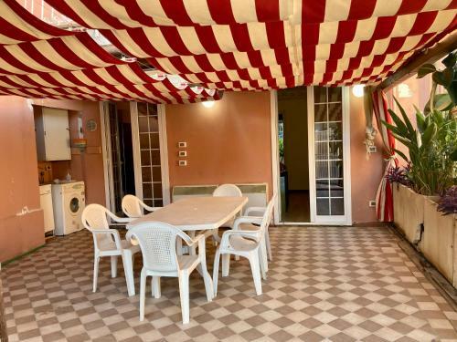 Apartamento Chez Doudou Peaceful Oasis Betw Gallinara E Romana