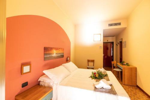 Hotel XXV Aprile Casa Per Ferie