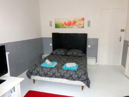 Apartamento Renovated Studios 300m From The Thermes