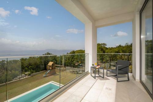 Beautiful Villa Aoora