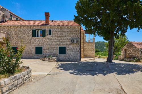Hedera Estate, Villa Hedera IX