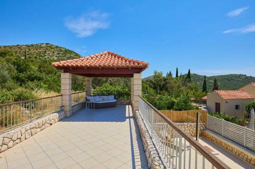 Hedera Estate, Villa Hedera IX