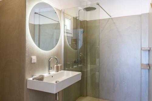 Halu Luxury Villa - 5 Bedroom