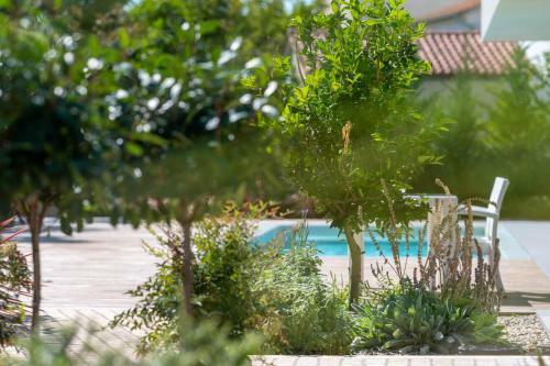 Luxury Villa With Pool-near The Beach