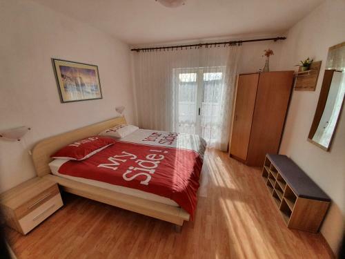 Apartamento 6 M, 50 M Do Pla?e