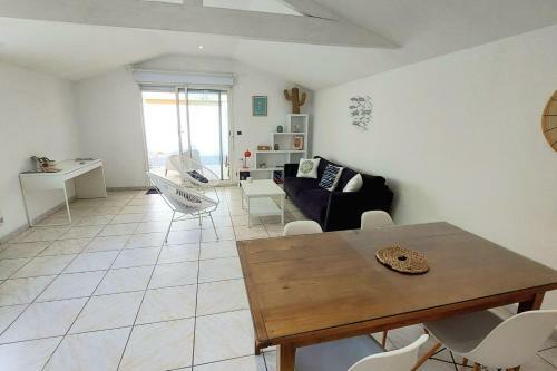 Splendid House Of Holidays- Near Beaches