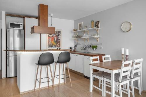Downtown Reykjav�k Apartment - Amazing Garden View
