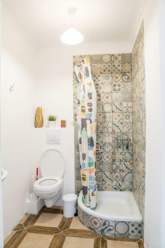 Boho-style Apartment House In Historic City Center