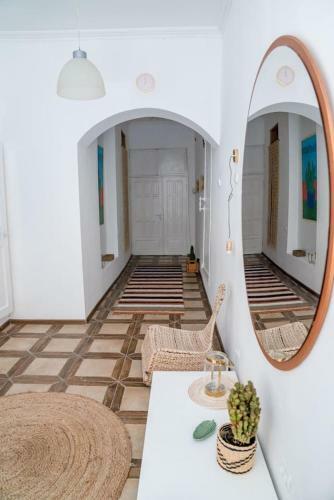 Boho-style Apartment House In Historic City Center