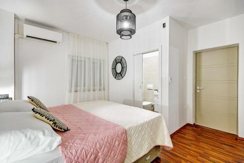 Villa Pacis