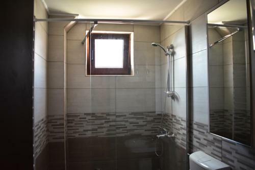Hostal Srna Chalet - Rooms