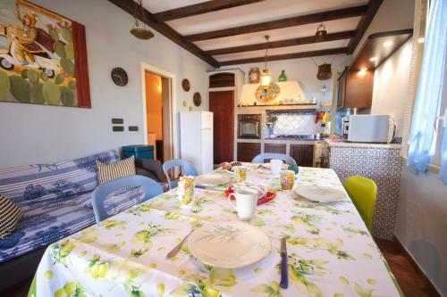 Villa Il Geco Con Piscina Ad Altavilla Milicia