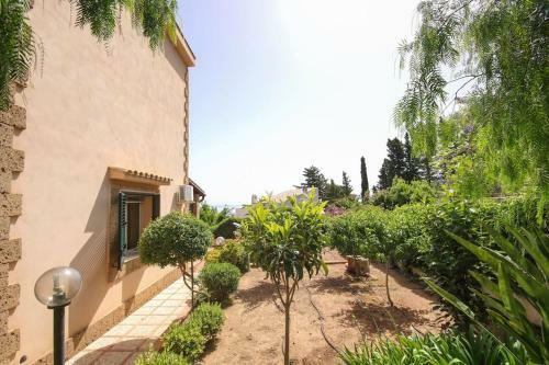 Villa Il Geco Con Piscina Ad Altavilla Milicia