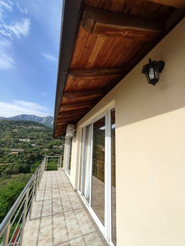 Holiday Home N&s