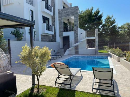 Villa Pine