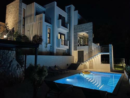 Villa Pine