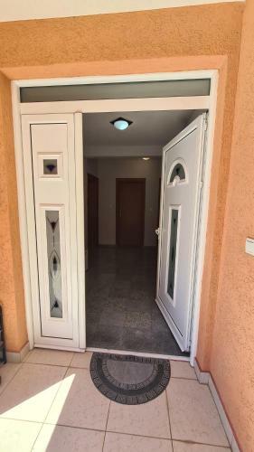 Family Apartment-dilorena