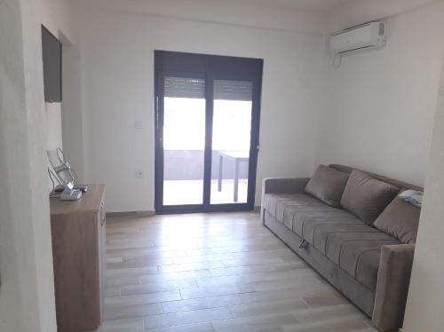 Apartmani Daci?