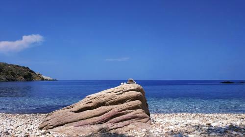Beachfront Studio Apartment With Incredible Views