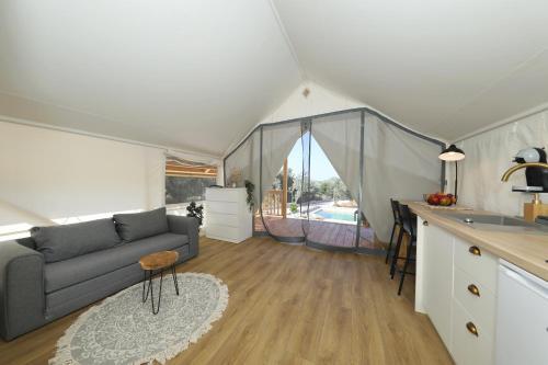 Auras - Glamping Eco Resort