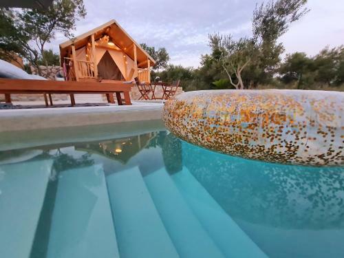 Auras - Glamping Eco Resort