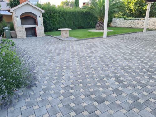 Doron Apartman Biograd