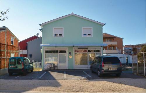 Nice Apartment In Biograd With 1 Bedrooms And Wifi