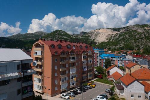 Apartman Perovi?