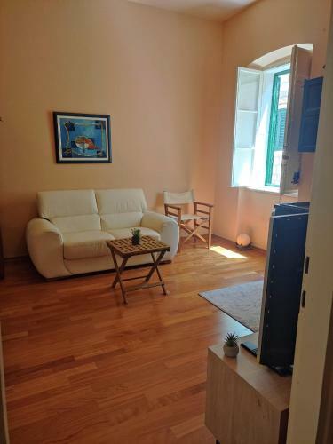 In The Center Apartment Bol