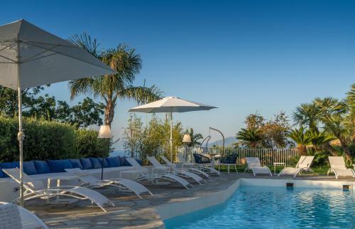 Hostal Capri Blue Luxury Villa Le Tre Monelle