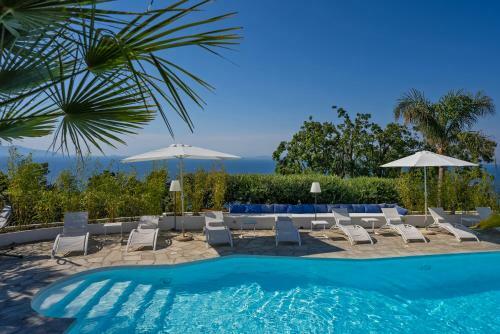 Hostal Capri Blue Luxury Villa Le Tre Monelle